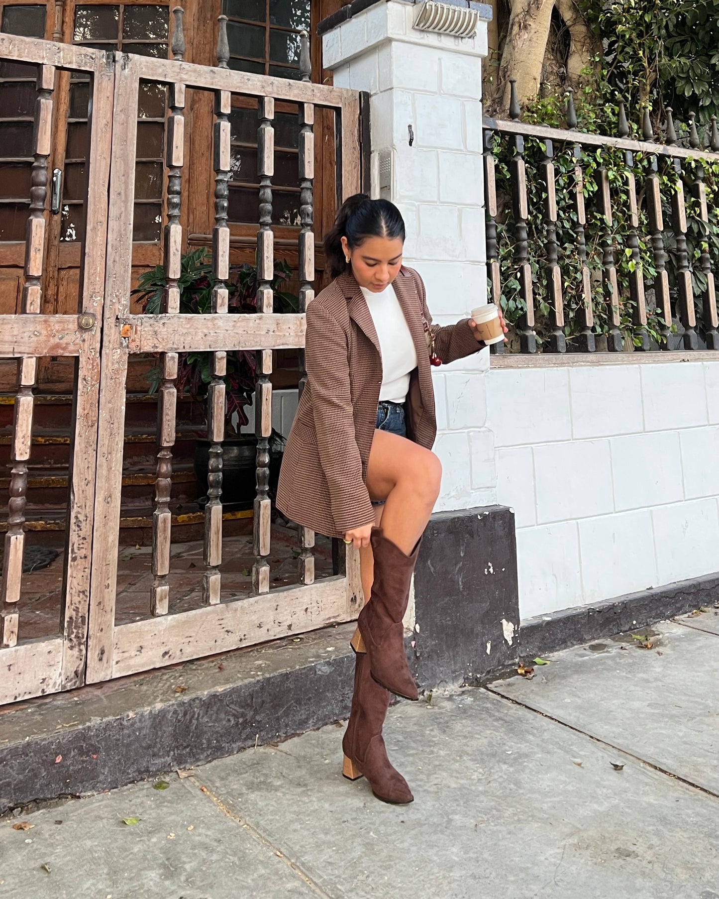 Texanas Clay Brown