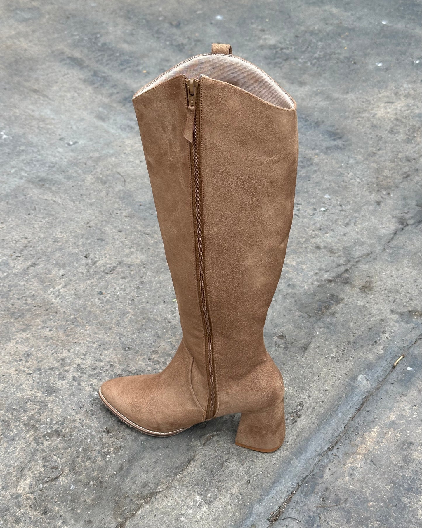 Botas Gizem Camel