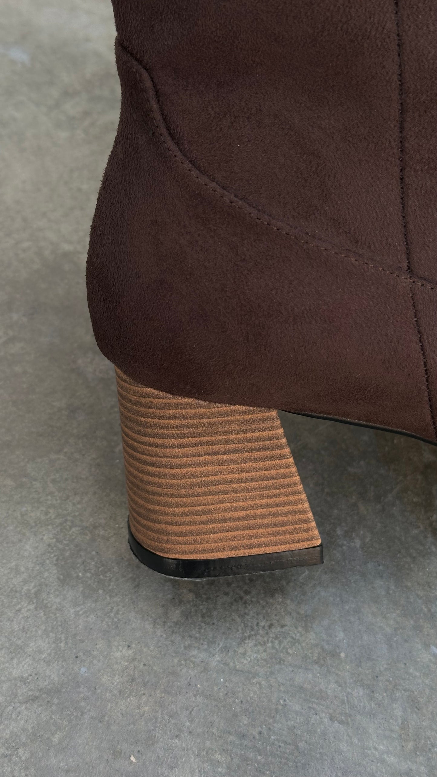 Texanas Clay Brown