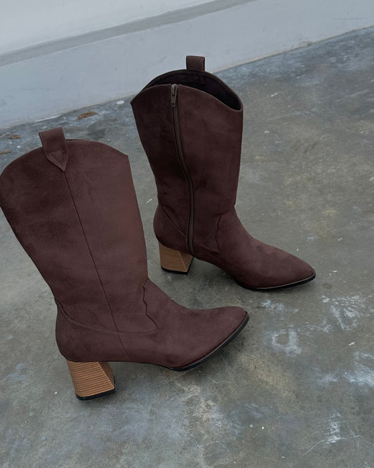 Texanas Clay Brown