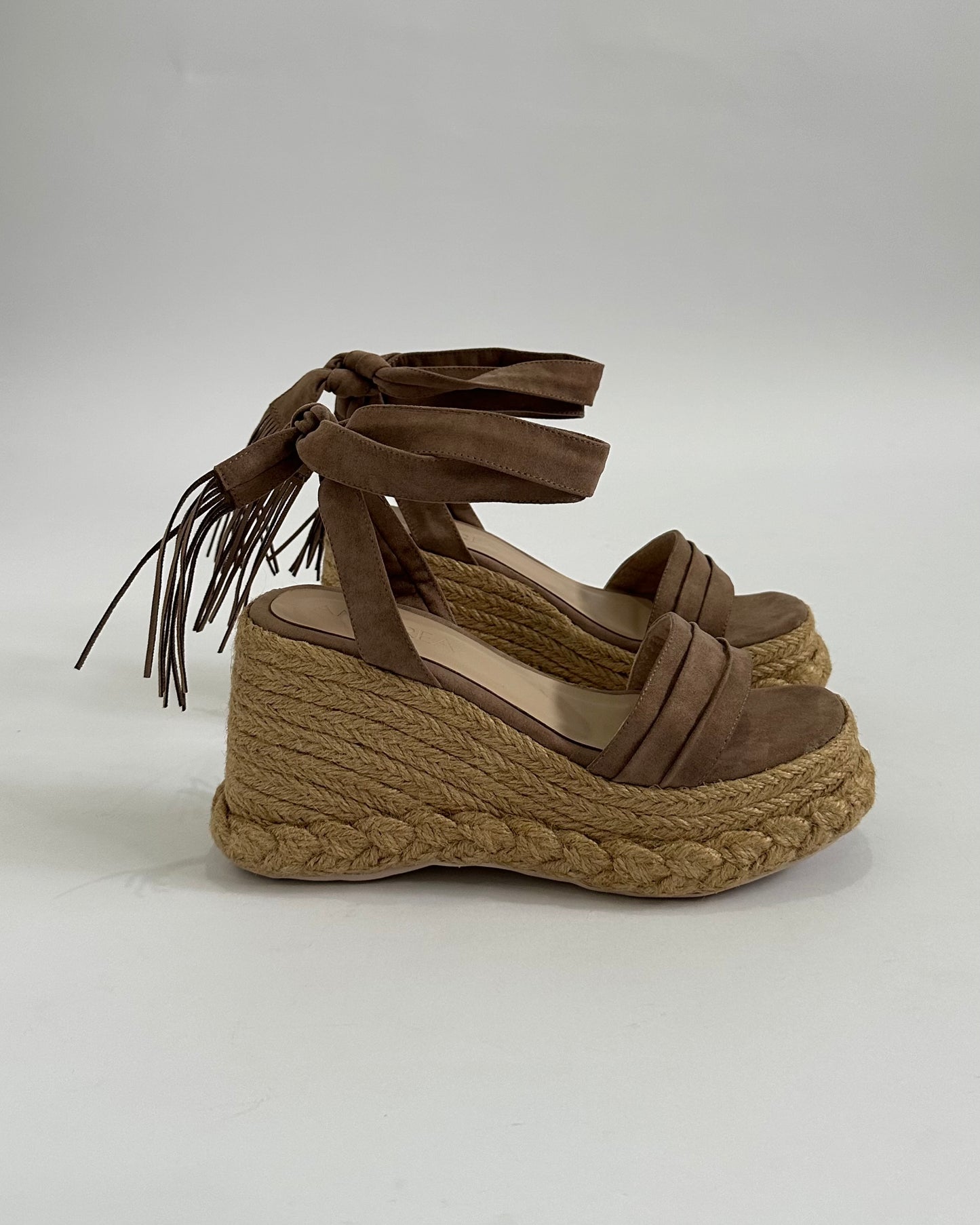 Plataformas Cuña Nala Almendra