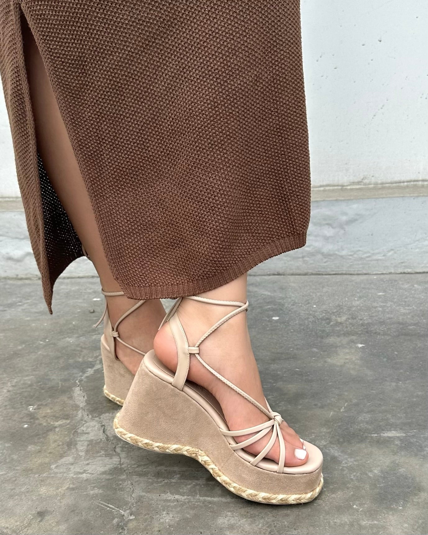 Plataformas Cuña Loana Beige