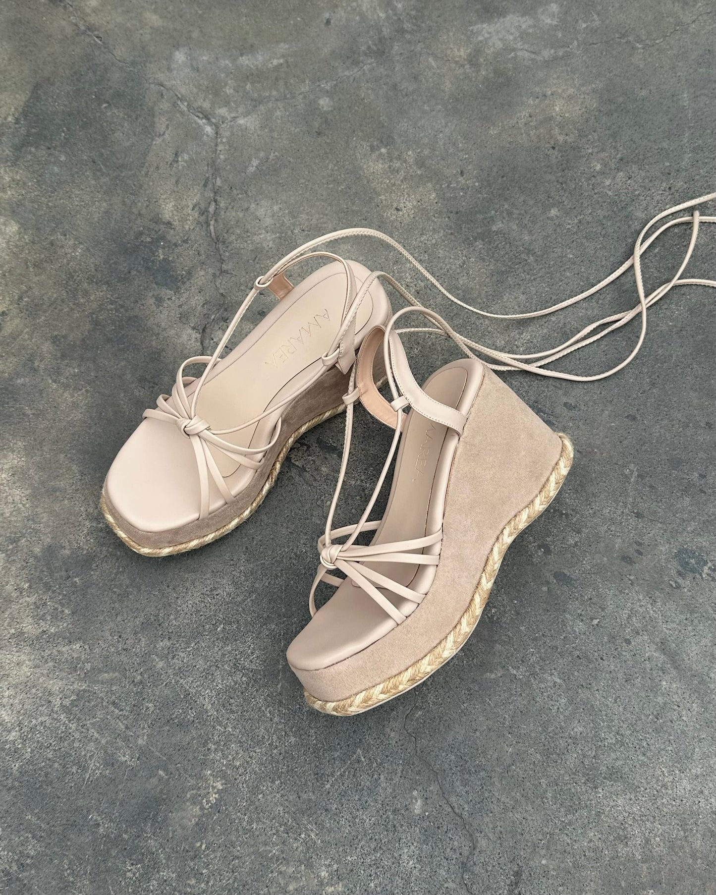 Plataformas Cuña Loana Beige