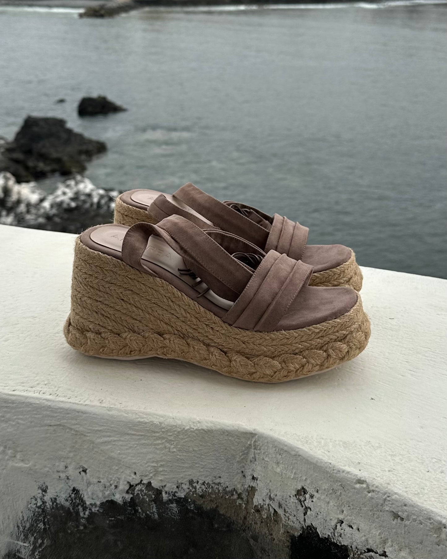 Plataformas Cuña Nala Almendra