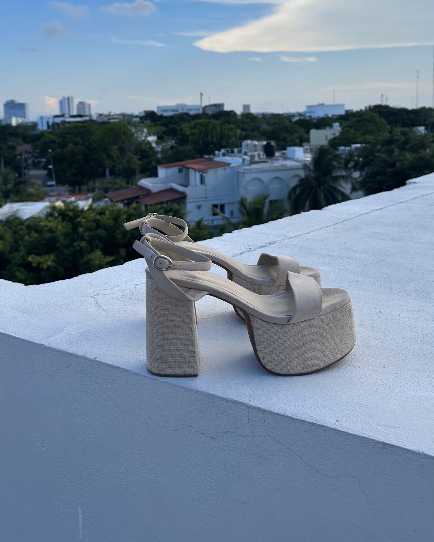 Tacos Loa Heels